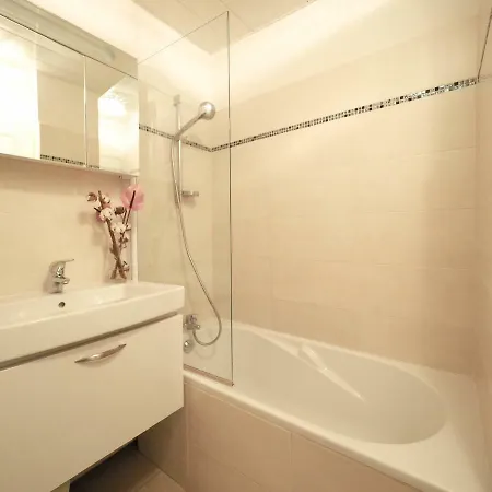 Studio Jlp126 Bord De Mer Juan Les Pins Daire *